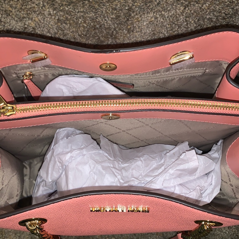 Michael Kors handbag - Picture 5 of 6